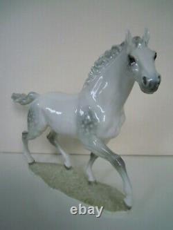 12 HUTSCHENREUTHER-ROSENTHAL THOROUGHBRED HORSE JAZDA PORCELAIN FIGURINE Werner