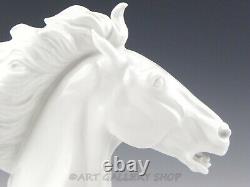 1949 Meissen Erich Oehme PORCELAIN SCULPTURE HORSE HEAD ON WOODEN BASE Mint