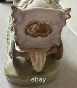 1950s Capodimonte Porcelain Horse Drawn Royal Cinderella Carriage Italy