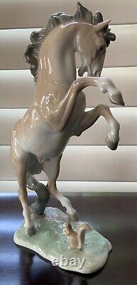 1965 Lladro Nao horse and Squirrel Porcelin Figurine