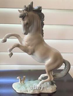 1965 Lladro Nao horse and Squirrel Porcelin Figurine