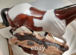 2003 Breyer Connoisseur Tenacious 90126 LE 350 Bay Pinto COA Porcelain Wood Base