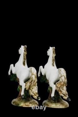 20th Century Pair of Italian Porcelain Figure Of Horses