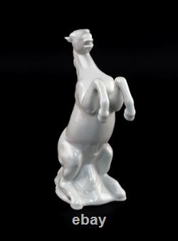 9942878-d Porcelain Figurine Rearing Horse White Wagner & Apel H17cm