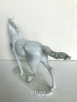 ART DECO HUTSCHENREUTHER PORZELLAN FIGUR PFERD JAZDA horse porcelain figurine