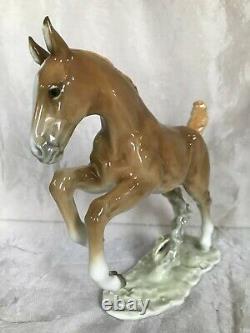 ART DECO HUTSCHENREUTHER-ROSENTHAL FOAL HORSE PORCELAIN FIGURINE by ACHTZIGER