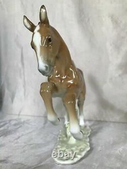 ART DECO HUTSCHENREUTHER-ROSENTHAL FOAL HORSE PORCELAIN FIGURINE by ACHTZIGER