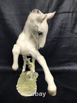 ART DECO HUTSCHENREUTHER-ROSENTHAL FOAL HORSE PORCELAIN FIGURINE by ACHTZIGER