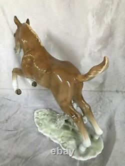 ART DECO HUTSCHENREUTHER-ROSENTHAL FOAL HORSE PORCELAIN FIGURINE by ACHTZIGER