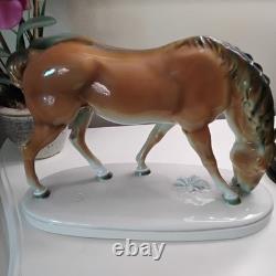 Antique Schwarzburger Werkstatten Grazing Horse #1205 1900-1940's