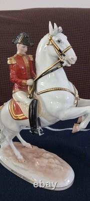 Augarten Horse Wien Porcelain Spanish Riding School Lipizzan Courbette Mint