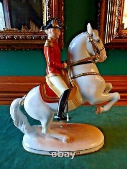 Augarten Levade W. Rider Lipizzaner Spanish Riding School Porcelain Figurine, 9