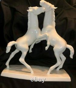 Augarten Wien Vienna Foal group Horse Robert Ullmann Figurine #1836
