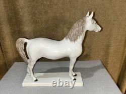 B & G White Arabian Horse # 2271 HE Porcelain Pre- Owned