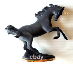BLACK BASALT Unicorn, 1991, Never Displayed withBox MINT, VERY RARE! NEW