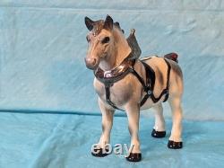 Beautiful Monrovia Hagen Renaker White Draft Horse in Harness