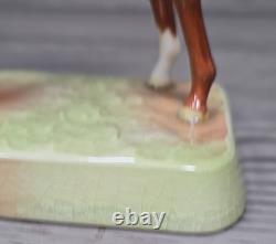 Beswick England Mare & Foal Horse Porcelain 1811 Figurine Brown & Bay READ