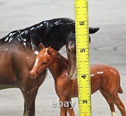 Beswick England Mare & Foal Horse Porcelain 1811 Figurine Brown & Bay READ