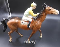 Beswick Horse #1037 JOCKEY GREEN/YELLOW ON WALKING HORSE 24 8.5 H X 10 L 1976