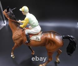 Beswick Horse #1037 JOCKEY GREEN/YELLOW ON WALKING HORSE 24 8.5 H X 10 L 1976