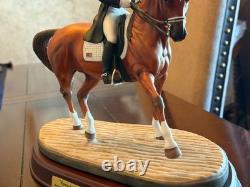 Breyer EXPRESSION # 8115 USET Series Gallery Fine Porcelain with COA
