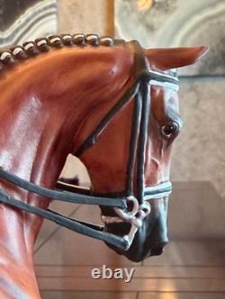 Breyer EXPRESSION # 8115 USET Series Gallery Fine Porcelain with COA
