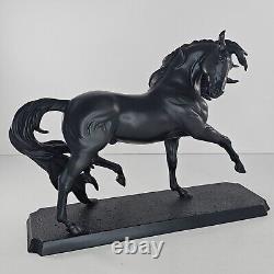 Breyer Horse Esprit Fine Porcelain Commemorative Edition #9102