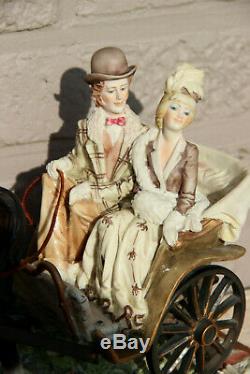 Capodimonte BALCARI marked porcelain romantic coach carriage horse couple