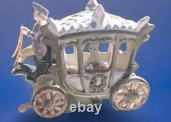 Capodimonte Cinderella Porcelain Four Horse Drawn Carriage Figurine