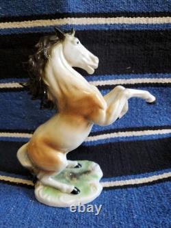 Capodimonte Rearing Porcelain Stallion / Horse Works Of Art