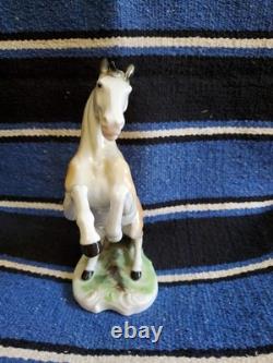 Capodimonte Rearing Porcelain Stallion / Horse Works Of Art