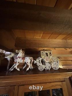 Capodimonte Vintage Porcelain Horse With Carriage