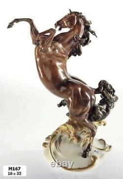 Capodimonte porcelain, Horse Rampante. The Perfection Absolute