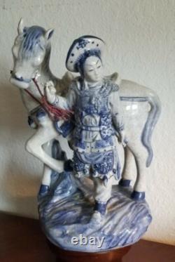 Chinese Very collectible ORIENTAL BOMBAY BLUE WHITE PORCELAIN statue Man & Horse