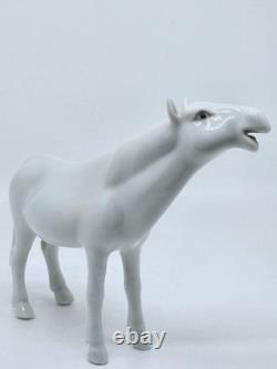 Chinese export blanc de china porcelain horse figurine
