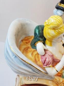 Colonial Horse Drawn Carriage Figurine Statue Porcelain Clock Holder Vintage