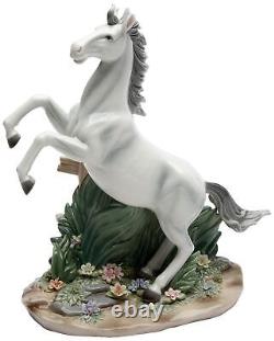 Cosmos Gifts 20847 White Beauty Ceramic Horse Figurine, 11-Inch