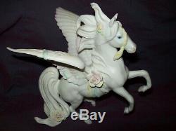 ENESCO Porcelain fantasy Wing Horse Unicorn santiago Statue Figurine PEGASUS