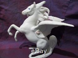 ENESCO Porcelain fantasy Wing Horse Unicorn santiago Statue Figurine PEGASUS