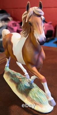 Franklin Mint Misty of Chincoteague Pinto Horse Statue by Pamela Du Boulay