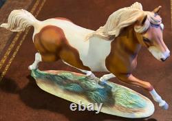 Franklin Mint Misty of Chincoteague Pinto Horse Statue by Pamela Du Boulay