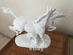 Galloping Horses Porcelain Figurine Hutschenreuther Germany -FREEDOM