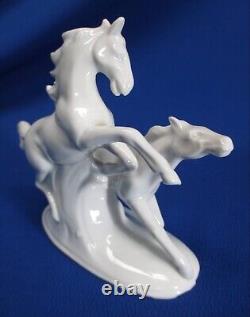 Gdr German Democratic Republic White Porcelain Horse Figurine