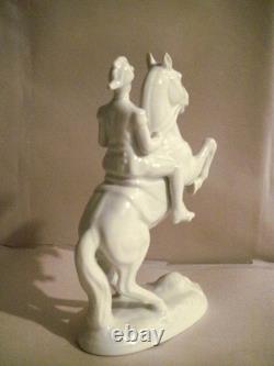 Gerold Porzellan Horse Figurine Old Vienna Spanish Riding School 6-1/2 Rearing