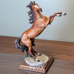 Giuseppe Armani Capodimonte Rearing Stallion Italian Porcelain Horse Sculpture