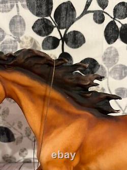 Giuseppe Armani Figurine Trotter Horse 0308c Porcelain Statue Capodimonte Italy