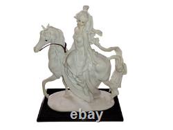 Giuseppe Armani Florence Figurine 1985 Lady On Horse