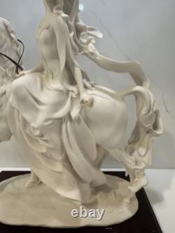 Giuseppe Armani Florence Figurine 1985 Lady On Horse 100% Authentic