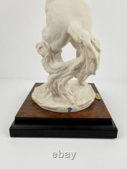 Giuseppe Armani Florence Rearing Horse 0551-A Porcelain Figurine Italy 1982