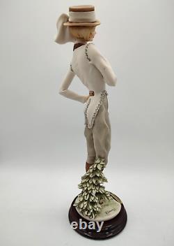 Giuseppe Armani Horsewoman Figurine Rider Girl 0910? Statue Capodimonte Florence